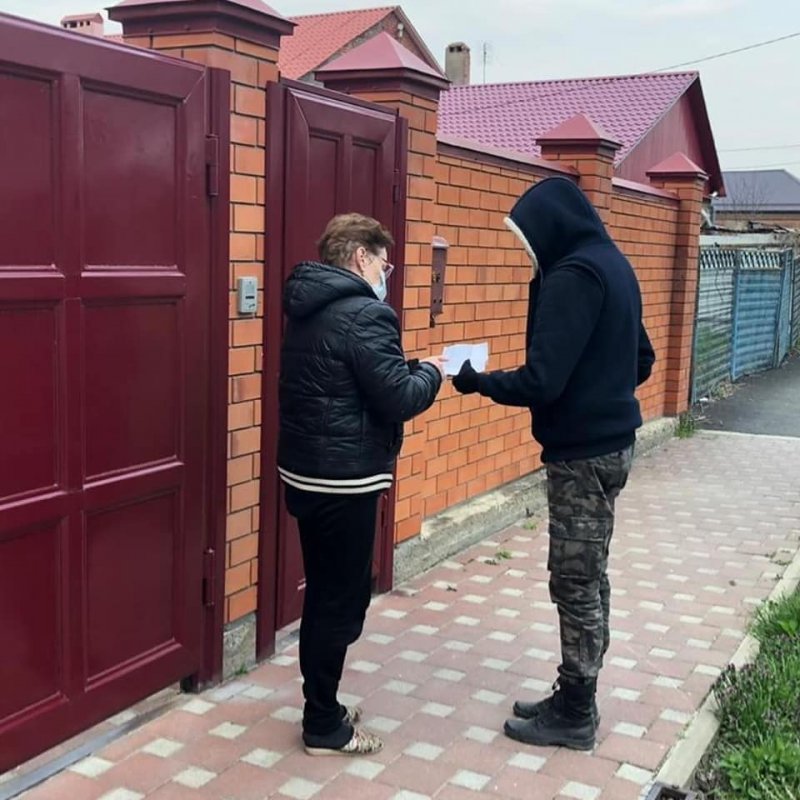 Молодежь Крымского района помогает специалистам Крымской ЦРБ @krymsk_crb доставлять жителям льготные лекарственные средства