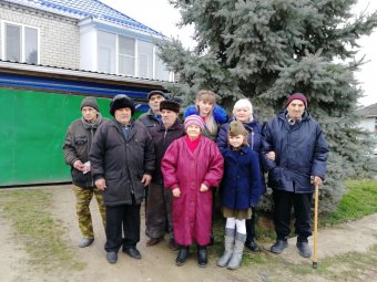 ТОС № 2 поздравил ветеранов с Днем Защитника Отечества