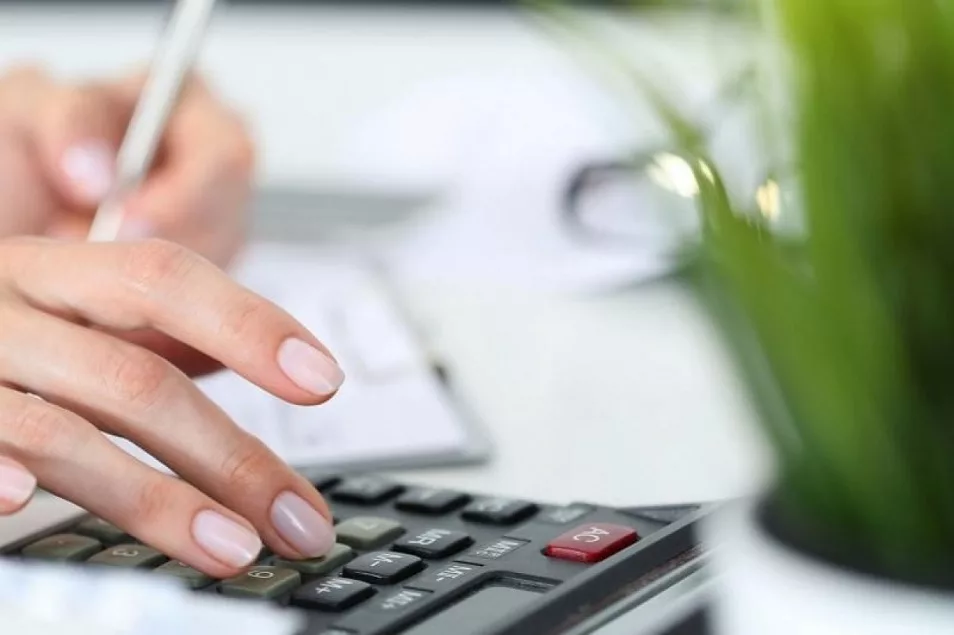Затраты работодателей на дополнительные гарантии и компенсации работникам за 1-е полугодие 2025 года.