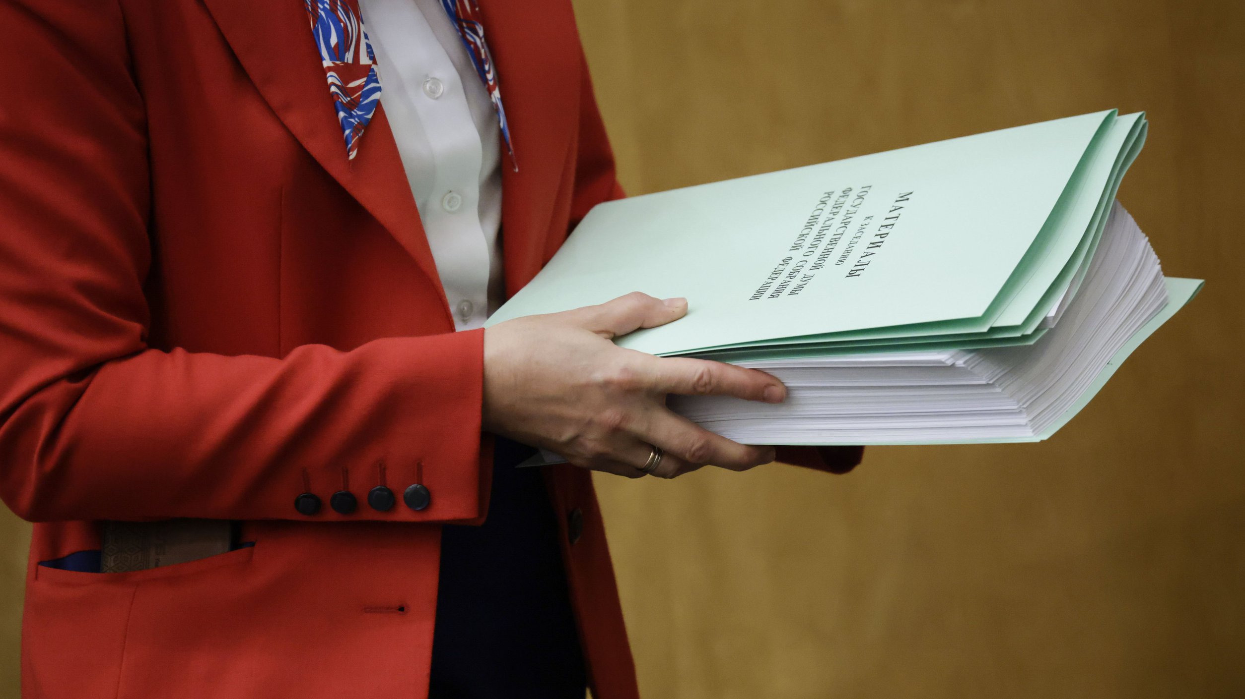 Депутат Госдумы Иван Демченко: В Государственной Думе продолжается подготовка к отчёту Правительства.